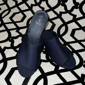 Simply Vera Vera Wang Shirley Women's High Heels